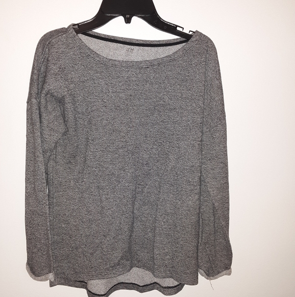 Pull-Over Sweater - Picture 1 of 1